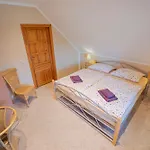 Apartment Dom Ogrodnika *