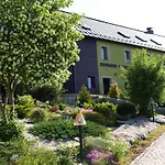 Dom Ogrodnika Apartment