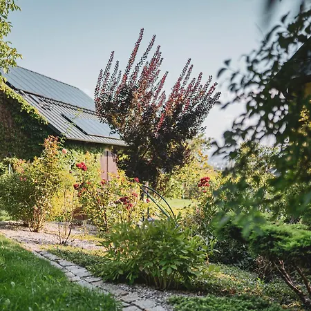 Dom Ogrodnika Jezow Sudecki