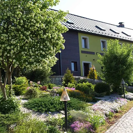 Dom Ogrodnika Διαμέρισμα