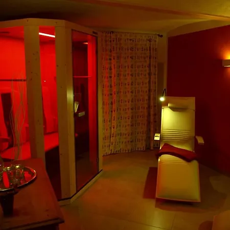 Dom Ogrodnika Διαμέρισμα Jezow Sudecki