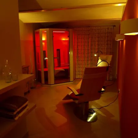 Dom Ogrodnika Jezow Sudecki