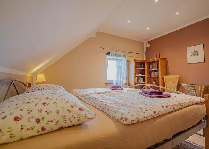 Dom Ogrodnika * Jezow Sudecki